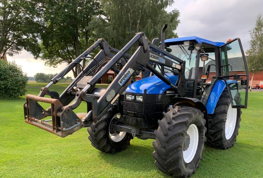 2001 New Holland TS 100