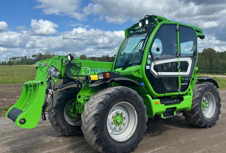 2017 Merlo TF42.7CS-140