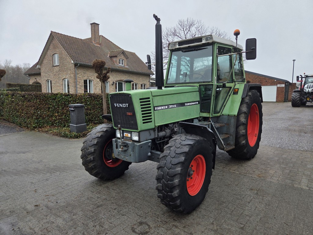 1986 Fendt 311LS